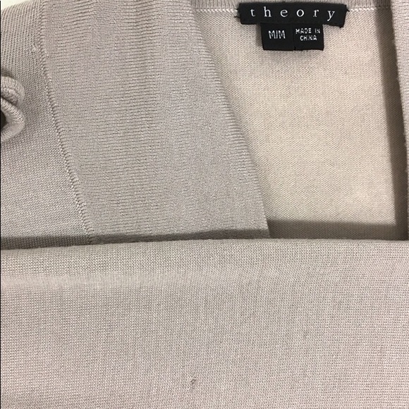 Theory Cardigan Women’s Medium, Tan, Brass Accents - Picture 6 of 8